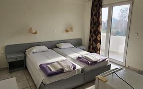 Great Alexander Hotel